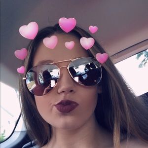 Meet your Posher, Bethany